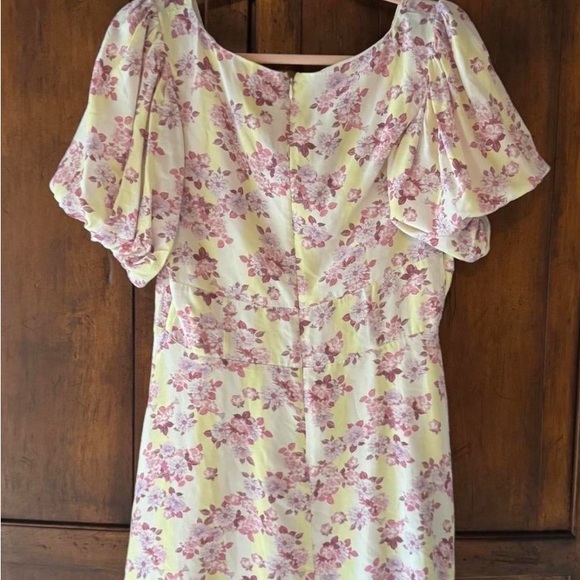 L For Love & Lemons Pink Floral Puff-Sleeve Mini Dress - Picture 3 of 5